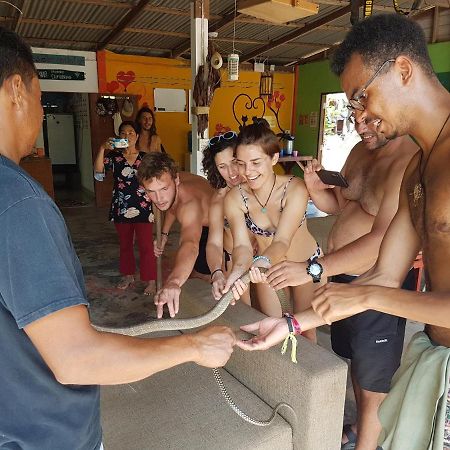 Slacklines Hostel Ko Lanta Dış mekan fotoğraf